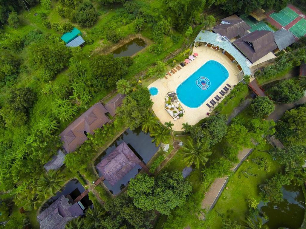 Tao Garden Health Spa & Resort Чиангмай Екстериор снимка