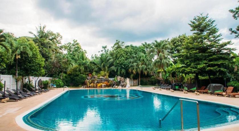 Tao Garden Health Spa & Resort Чиангмай Екстериор снимка