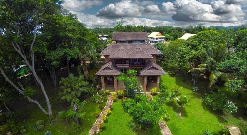 Tao Garden Health Spa & Resort Чиангмай Екстериор снимка